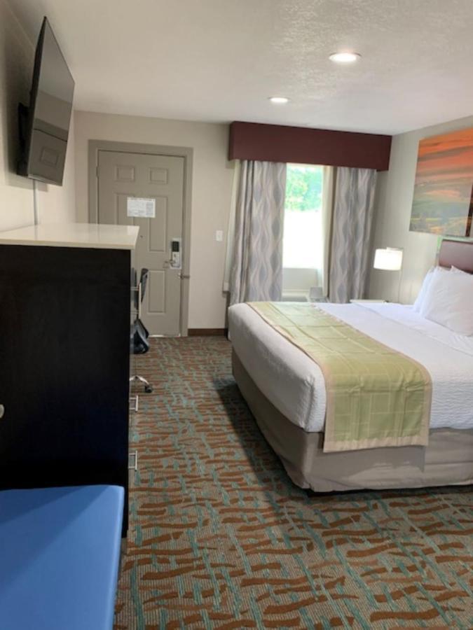 Days Inn By Wyndham Bellville Mansfield Dış mekan fotoğraf
